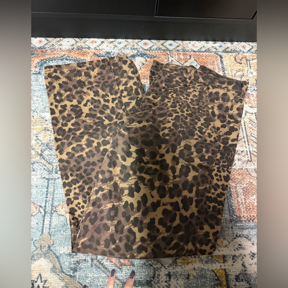 Abercrombie & Fitch Brown Leopard Print Pants